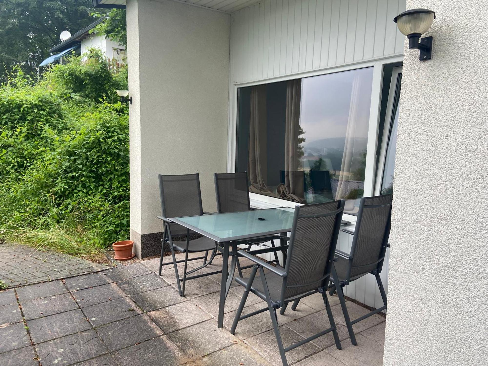 Traumhaftes Ferienhaus Husen Exterior photo